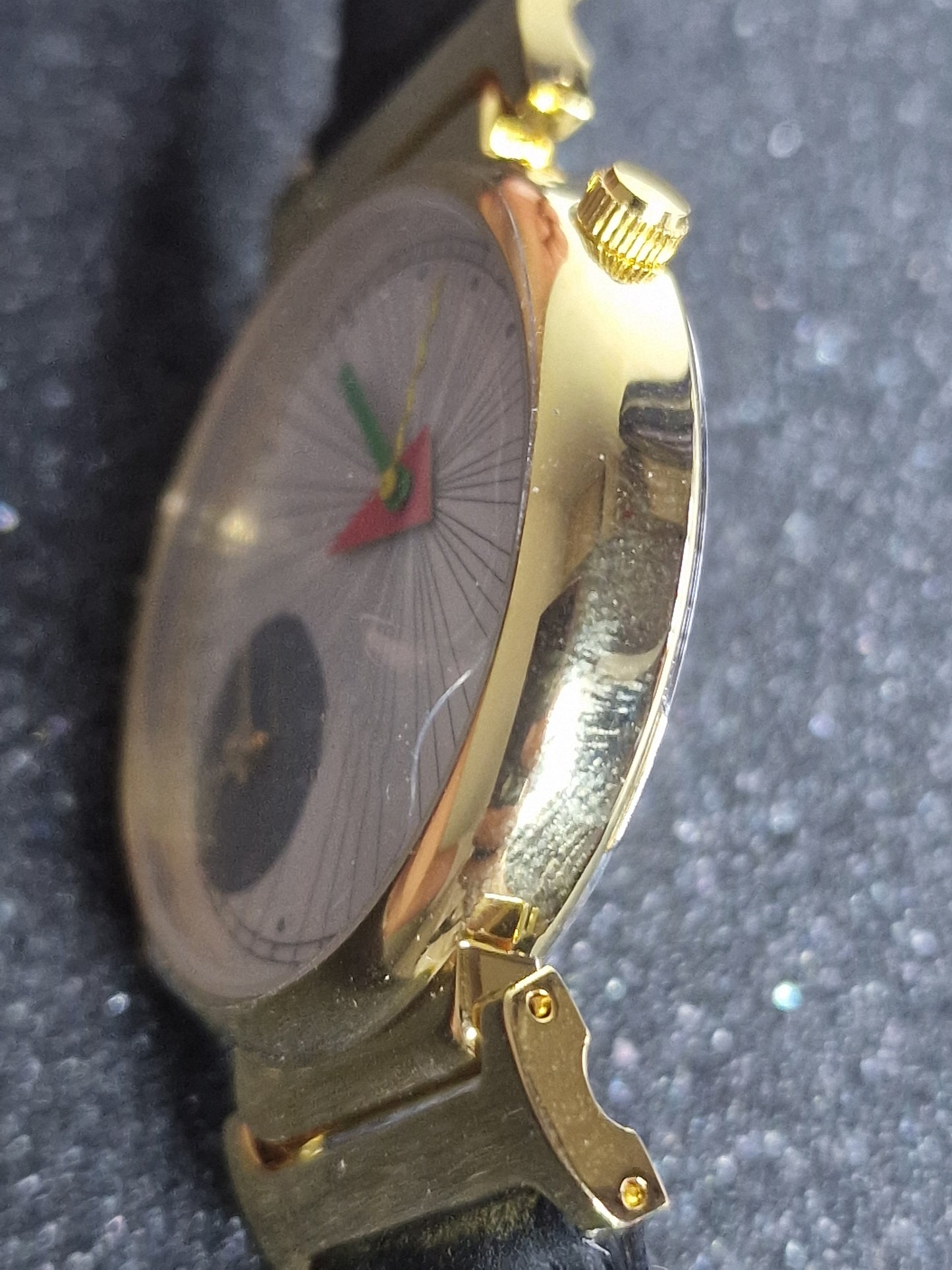 π Unworn Dual-Time Quartz Wristwatch β 1970s, Top Condition, Old Stock