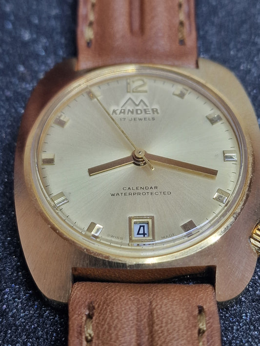 🕰️ Unworn Vintage Calendar Watch "KANDER" – Swiss Made, Hand-Wound, 60s/70s, Ultra Slim