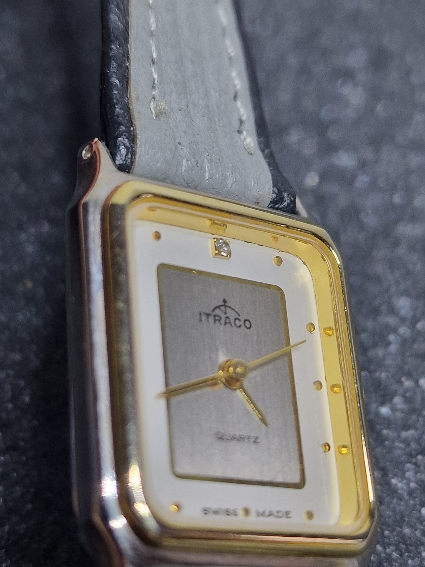 ⌚ Unworn Vintage Quartz Watch "INTRACO" – Swiss Made, 70s/80s, Old Stock