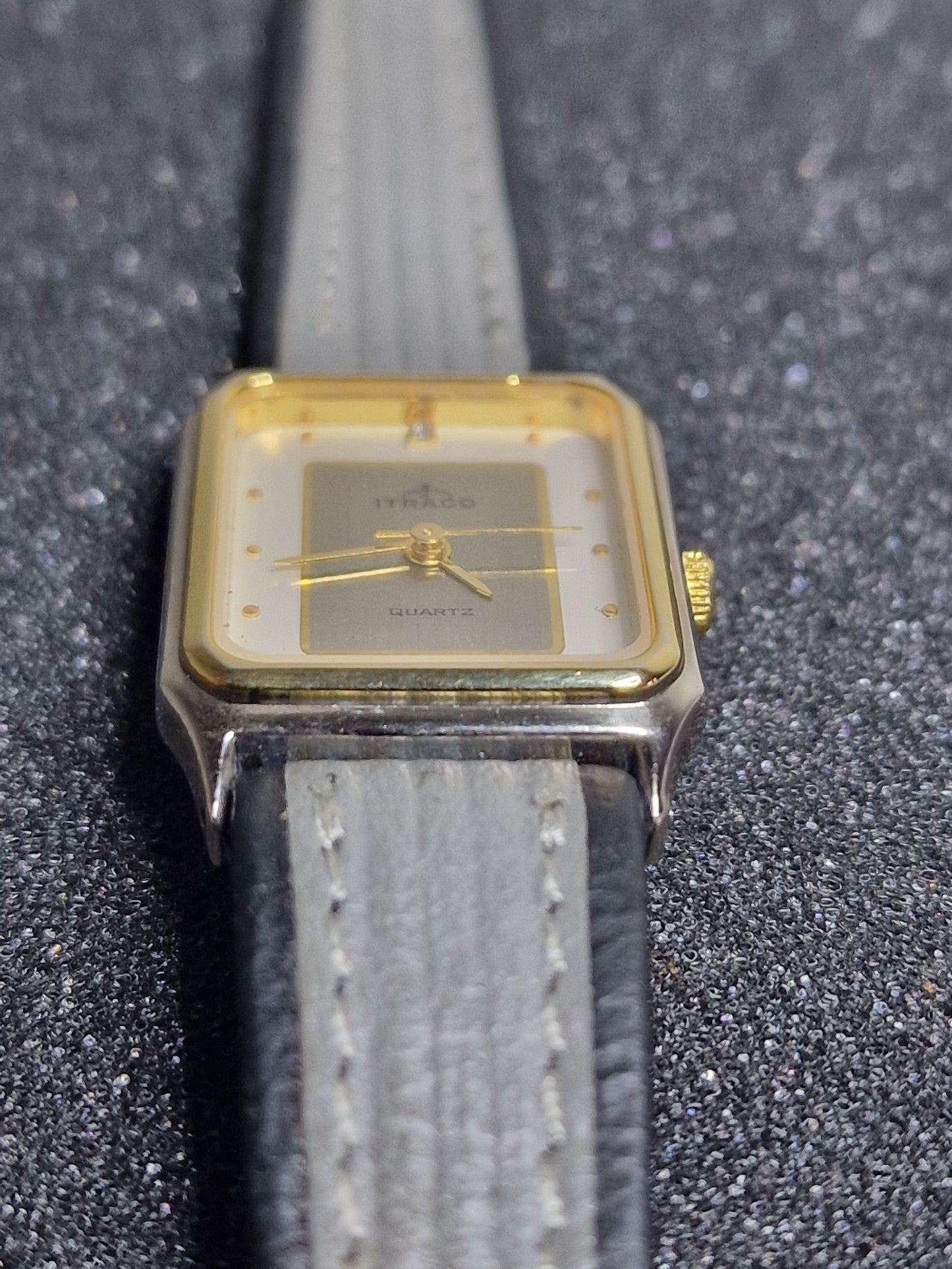 ⌚ Unworn Vintage Quartz Watch "INTRACO" – Swiss Made, 70s/80s, Old Stock