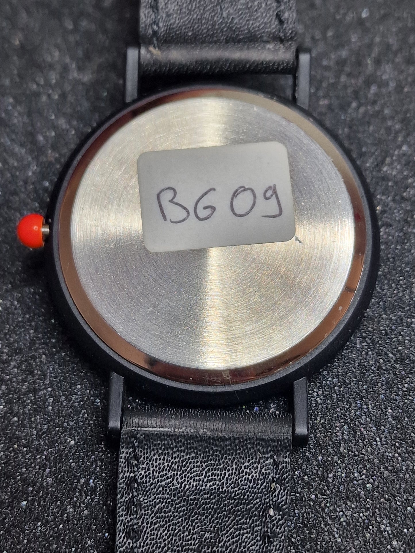 ⌚ Unworn Vintage Quartz Watch – Swiss Made, Cattin Movement, 42mm, 80s/90s, Old Stock