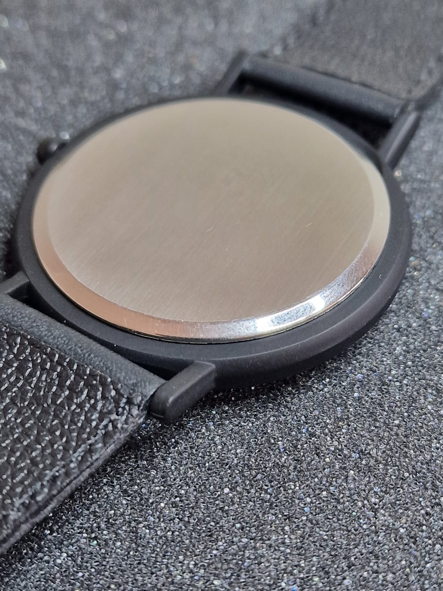 ⌚ Unworn Vintage Quartz Watch Swiss Made, Cattin Movement, 42mm, Silver, 80s/90s, Old Basel Stock
