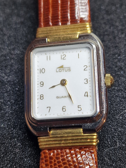 ⌚ Unworn Vintage Quartz Watch "LOTUS" – Swiss Made, Date Function, 1970s, Old Stock