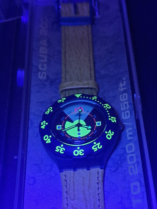 🐠 Swatch Scuba 200 SDN102 “Divine” – Rare 90s Diver Watch 🌊