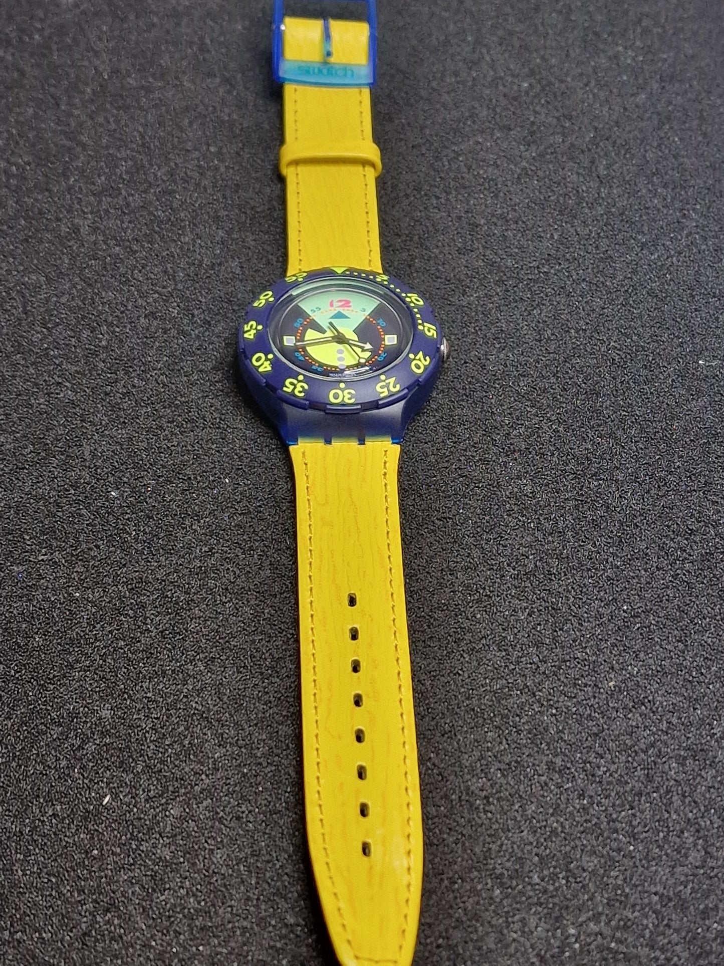 π Swatch Scuba 200 SDN102 βDivineβ β Rare 90s Diver Watch π