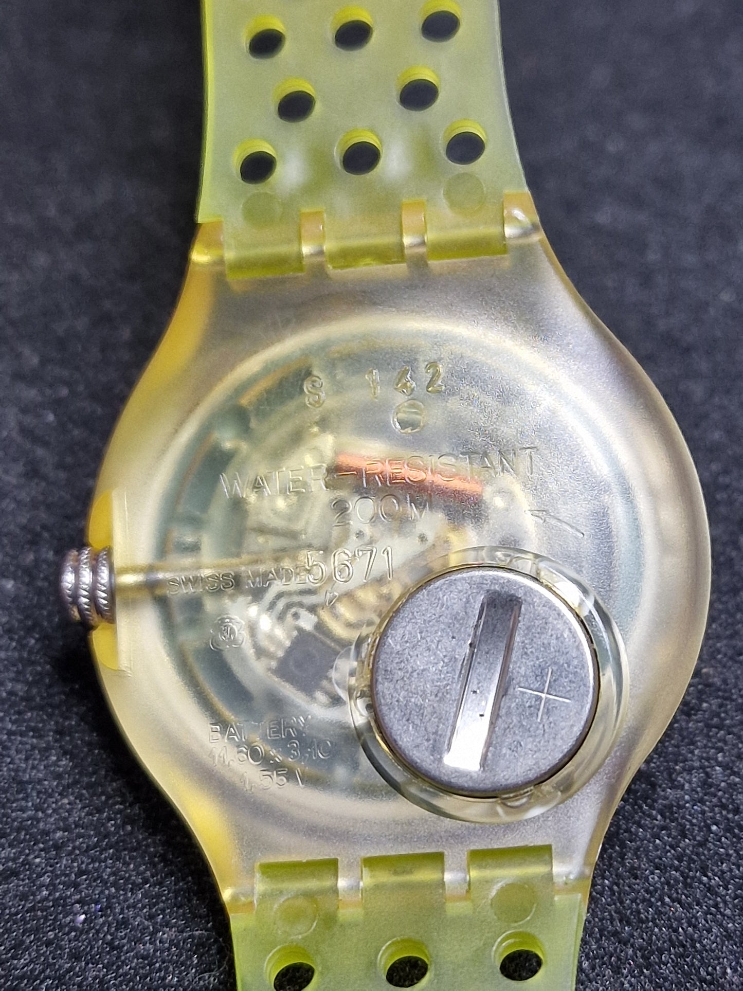 🔸 Swatch Scuba SDK103 Hypocampus (1990) – Iconic Scuba 200 Dive Watch
