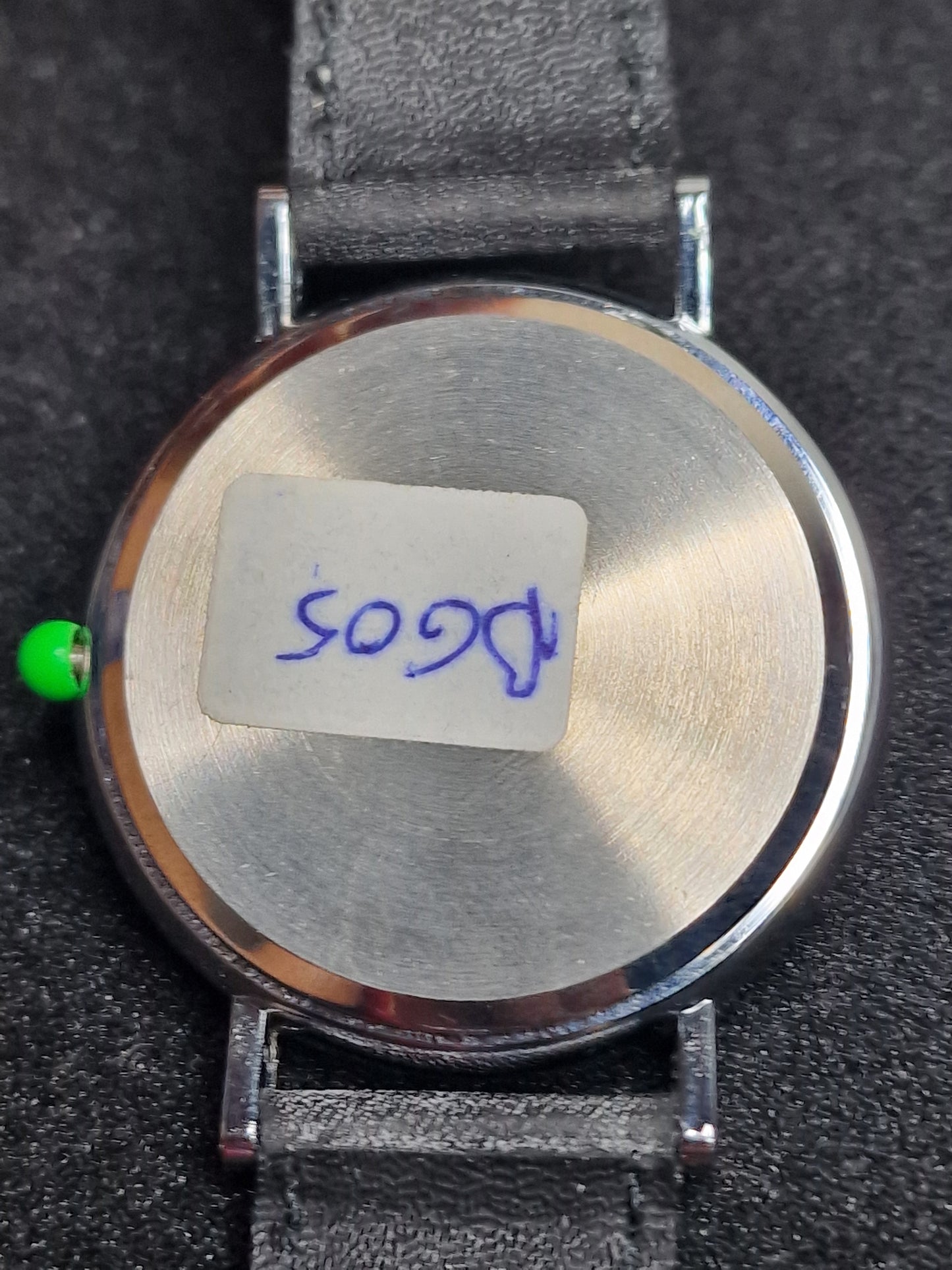 ⌚ Unworn Vintage Quartz Watch – Swiss Made | Cattin Movement | 80s–90s | 42mm | NOS