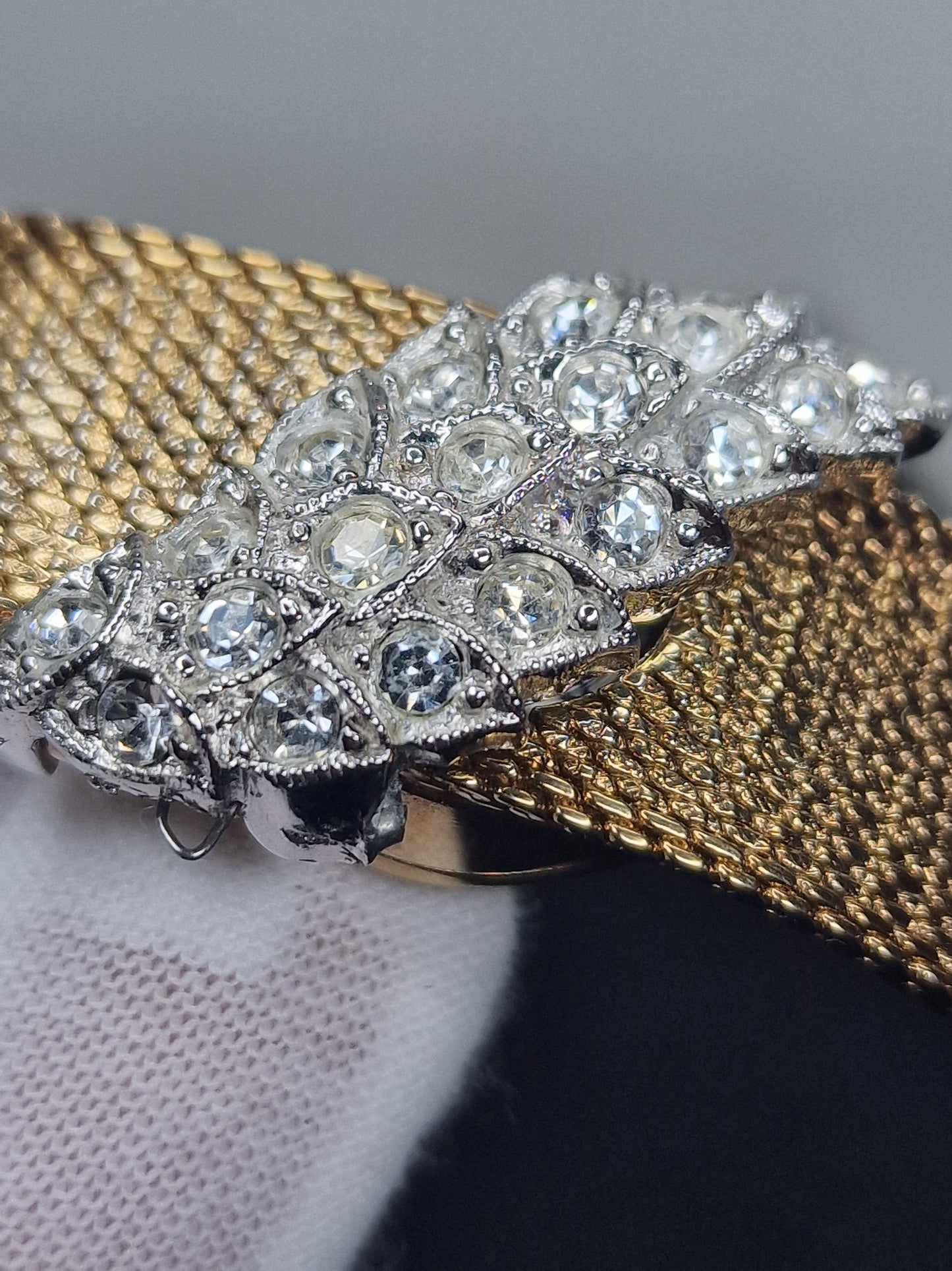 💎 Vintage Ladies’ Jewelry Watch – HUDSON | Hand-Wound | Swiss Made | Late 1960s | NOS