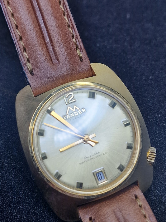 🕰️ Unworn Vintage Calendar Watch "KANDER" – Swiss Made, Hand-Wound, 60s/70s, Ultra Slim