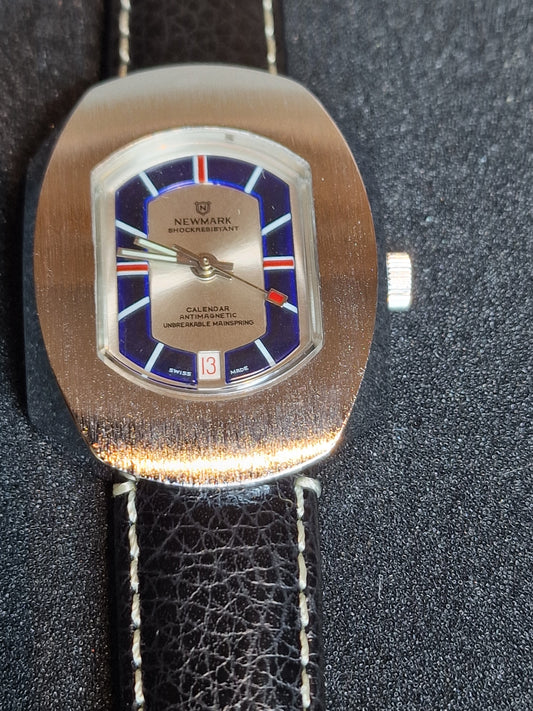 Vintage Men's Newmark Calendar Watch with Hand-Wound Movement 60s