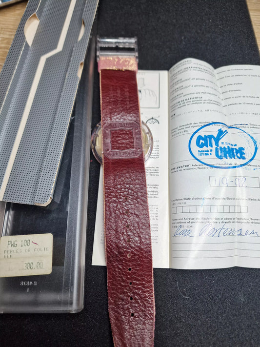 Swatch Pop PWK160 “La Boite” (1992) – Rare Vintage with Original Box 🎀