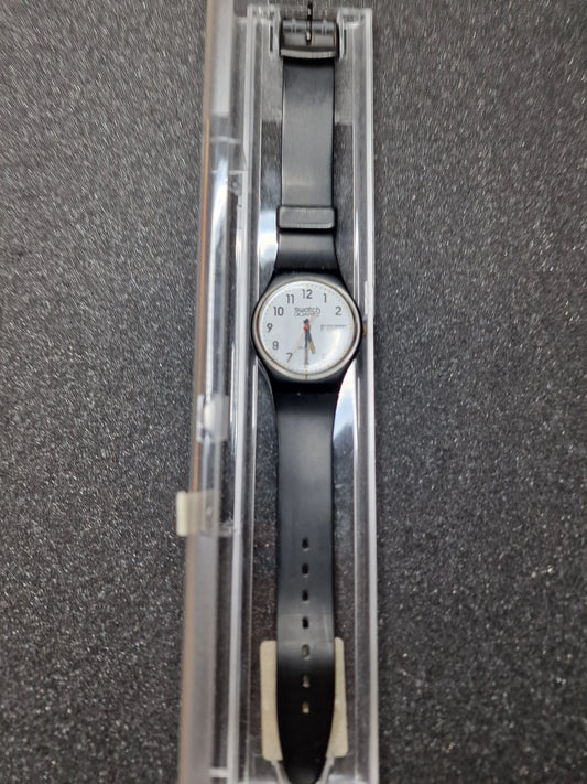 🕰️ Swatch GB703 Quartz – Vintage 1983 Collectible