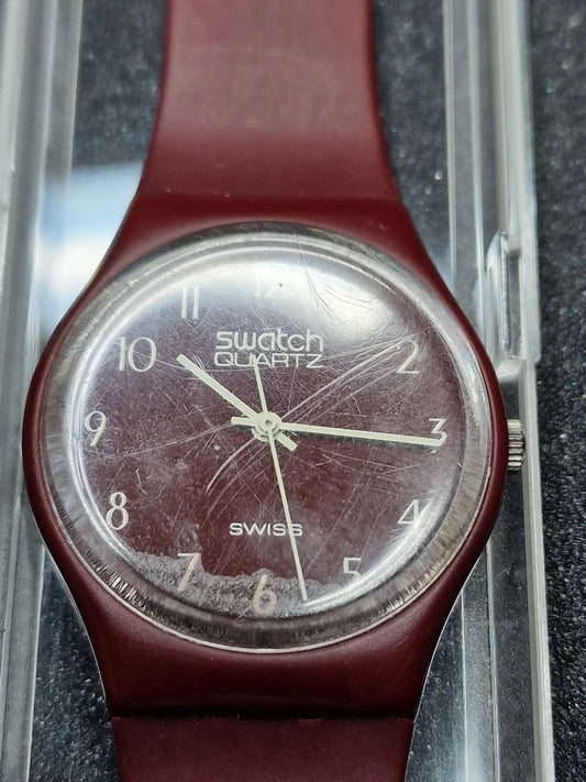 Rare 1983 Swatch GR103 – Burgundy Classic – 34mm