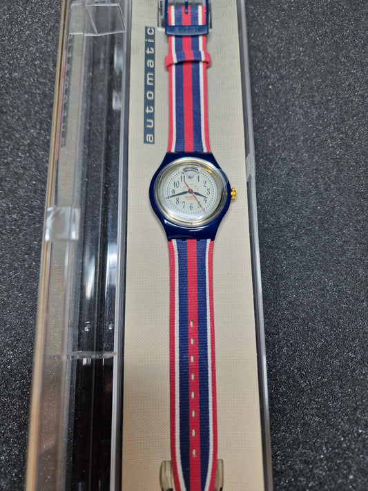 Swatch Automatic SAN105 "Time & Stripes" – 1994 🇺🇸⏱️