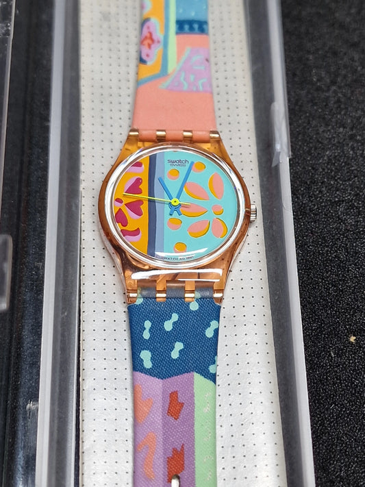 Swatch Lady LP111 "Essaouira" – 1992 🌸 Rare Vintage Glow Model