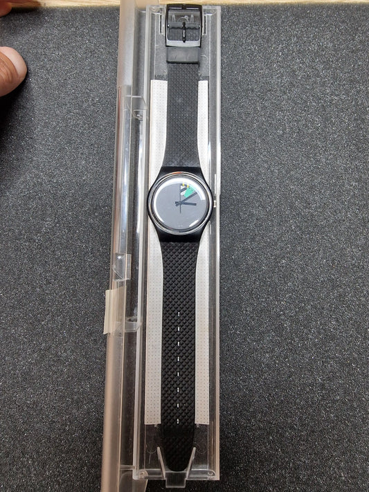 🖤 Swatch GB715 “Color Windows” (1989) – Geometric Minimalism