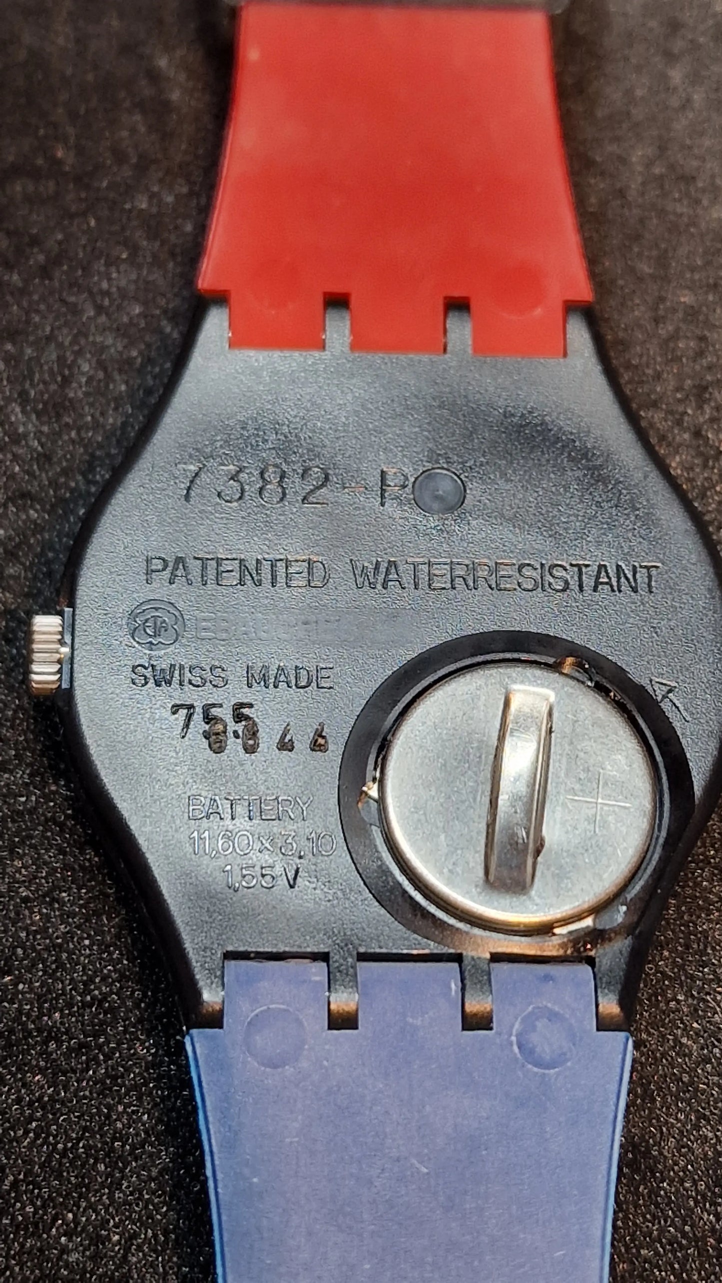 🕒 Swatch GB117 – “Nine to Six” (1987)