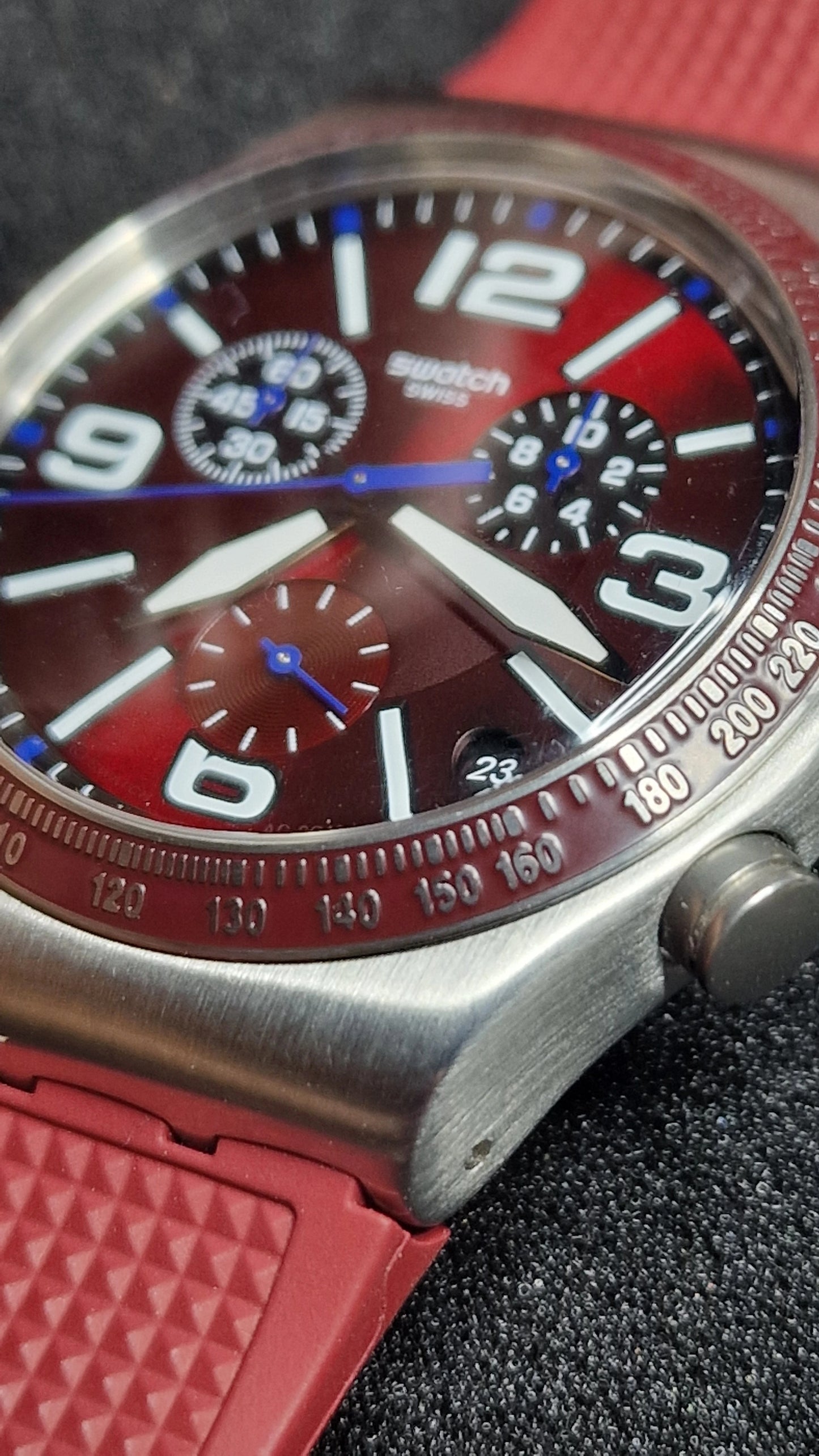 🍷⏱️ Swatch Irony Chrono YVS464 “Wine Grid” (AG2019)