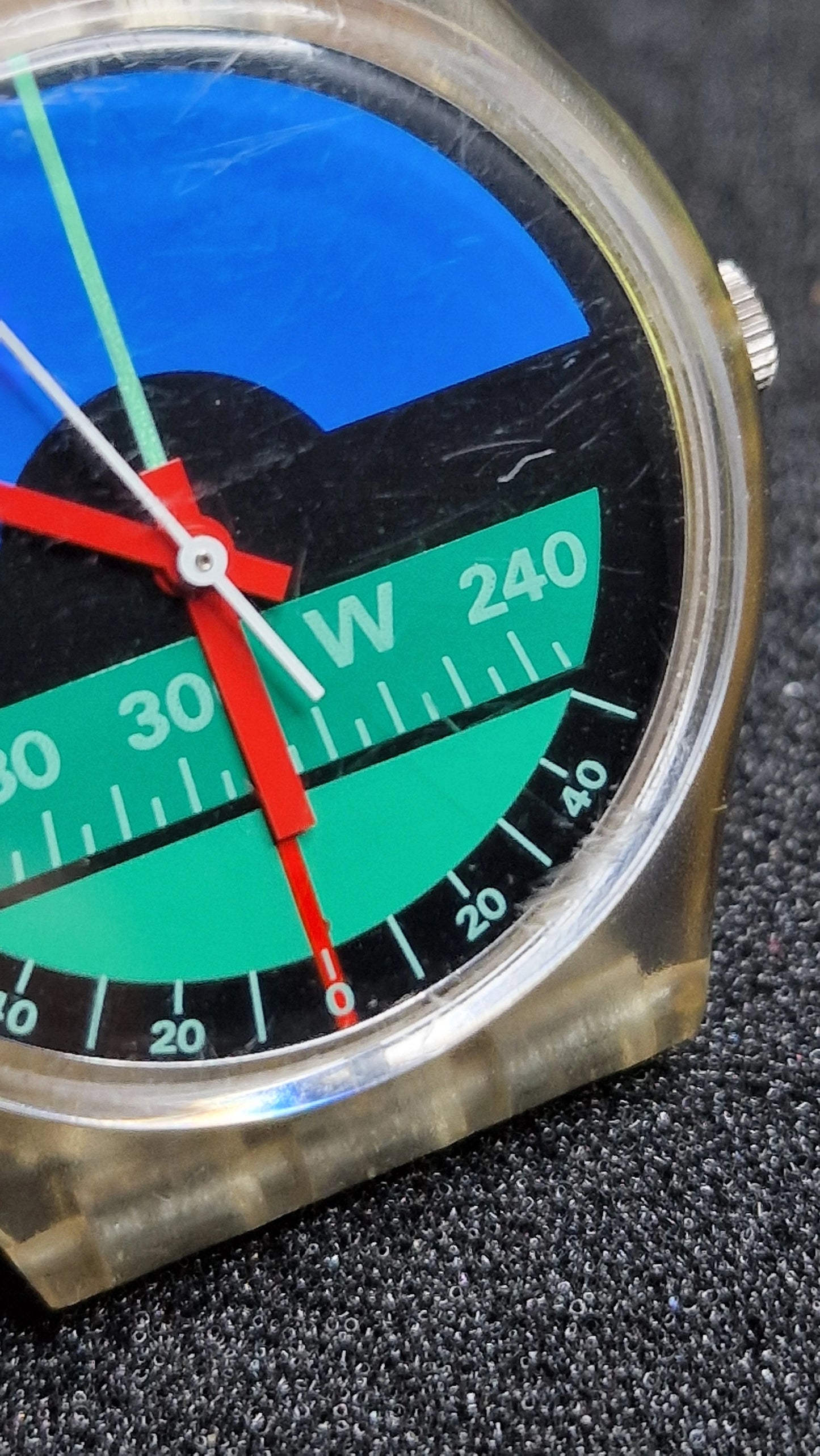 ๐ Swatch GK102 โNautilusโ (1986) โ Vintage Gent, transparent case ๐โ