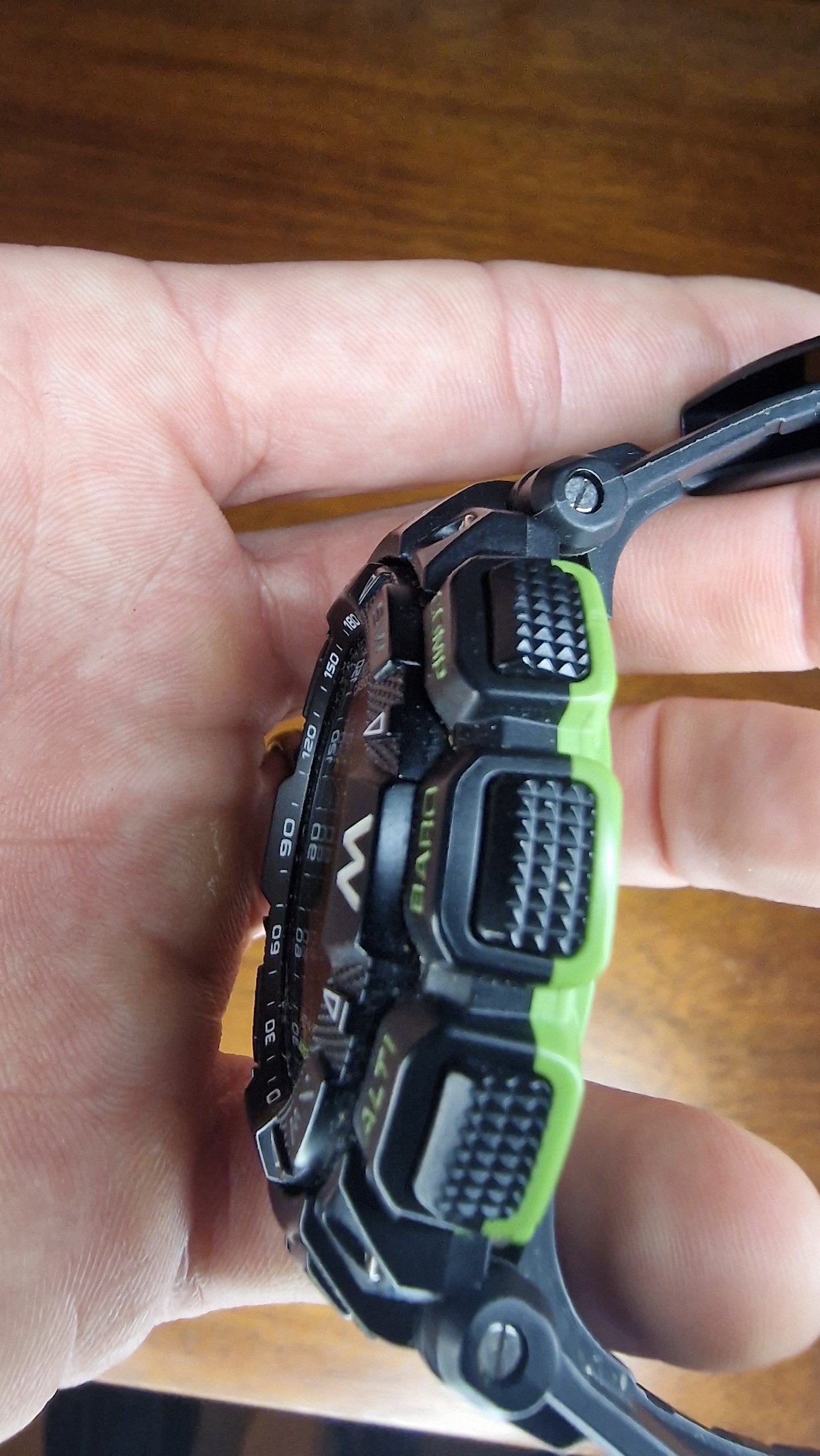 ⛰️ Casio Pro Trek PRG-240 – Tough Solar Compass / Altimeter / Barometer / Thermometer 🌤️