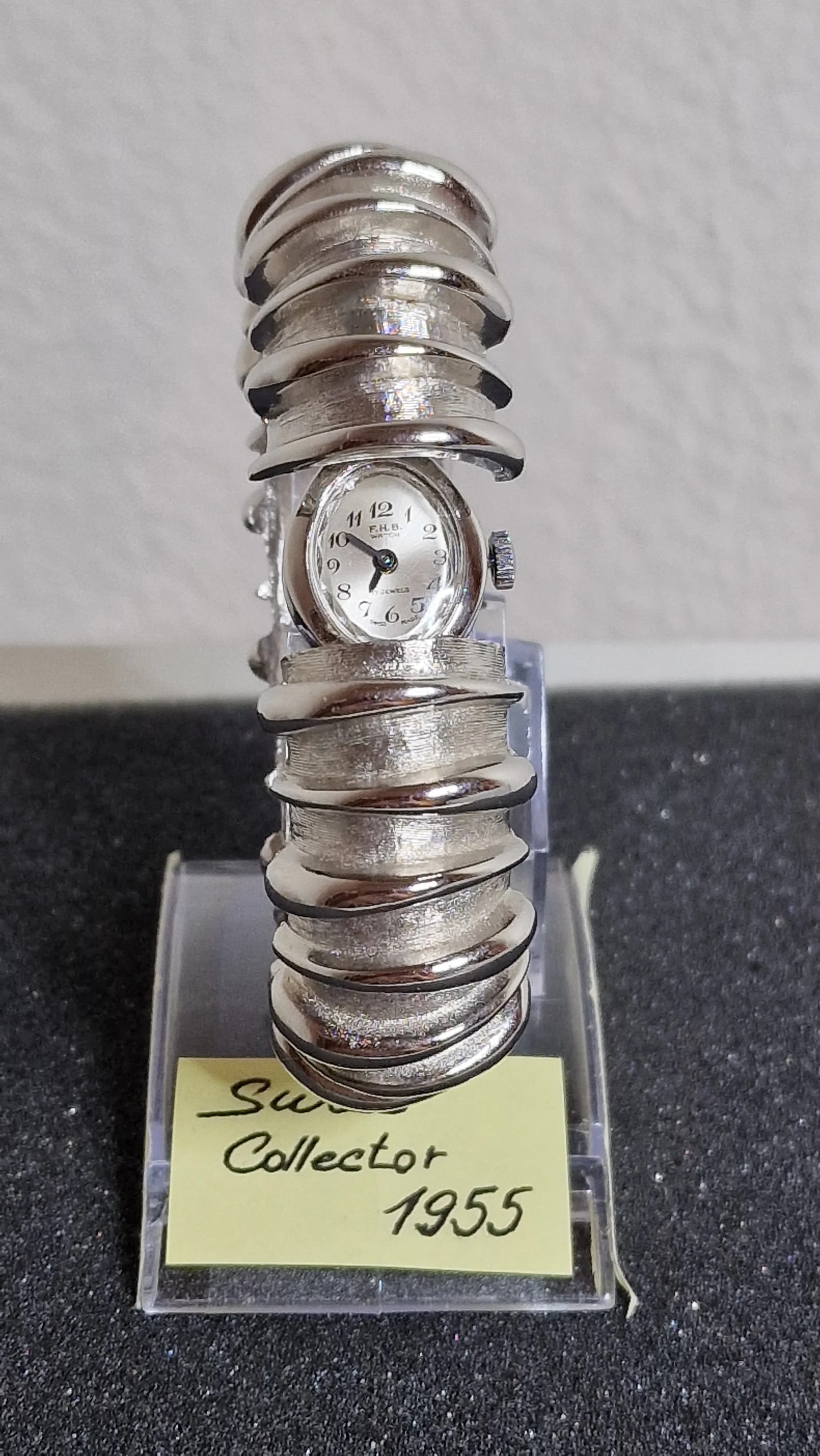 💎 Unworn Vintage Women’s Clasp Watch "F.H.B." – Swiss Made, Hand-Wound, Late 1970s