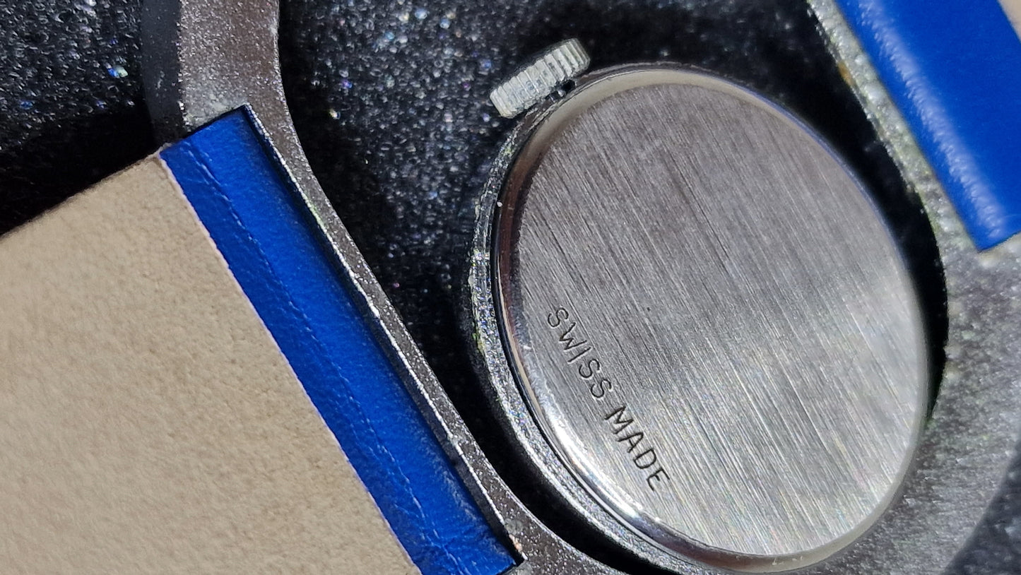 💎 Unworn Vintage Women’s Watch – Hand-Wound, Late 1960s, Swiss Made, Blue Strap
