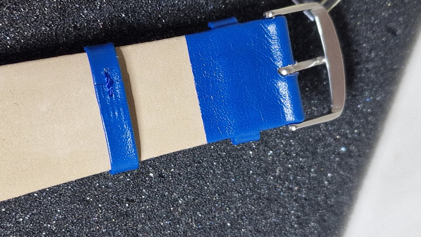 💎 Unworn Vintage Women’s Watch – Hand-Wound, Late 1960s, Swiss Made, Blue Strap