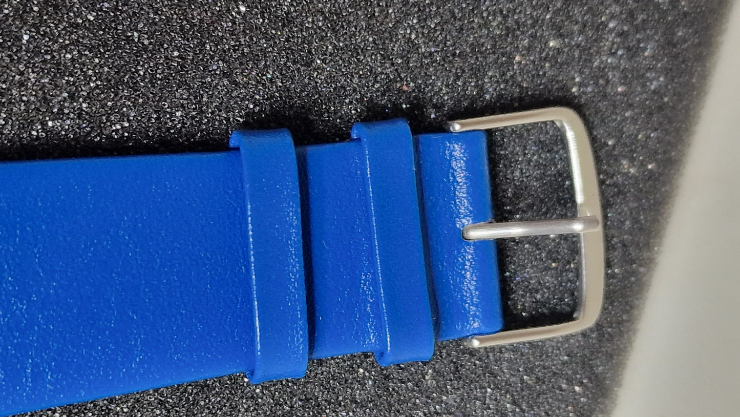💎 Unworn Vintage Women’s Watch – Hand-Wound, Late 1960s, Swiss Made, Blue Strap