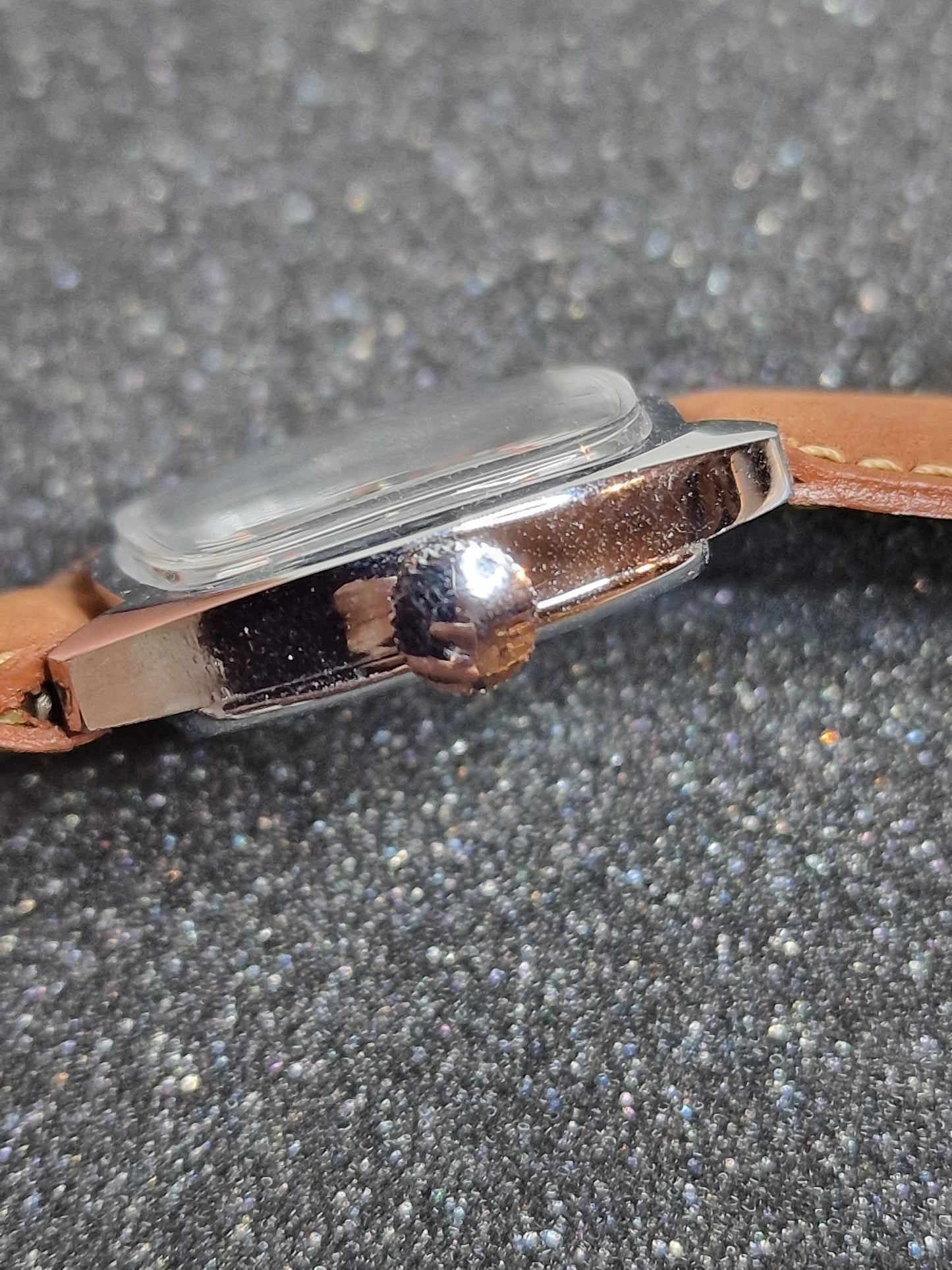 🕰️ Unworn Vintage Watch "OTAKA" – Swiss Made for Japan, Hand-Wound, 1970s, Super Flat Design