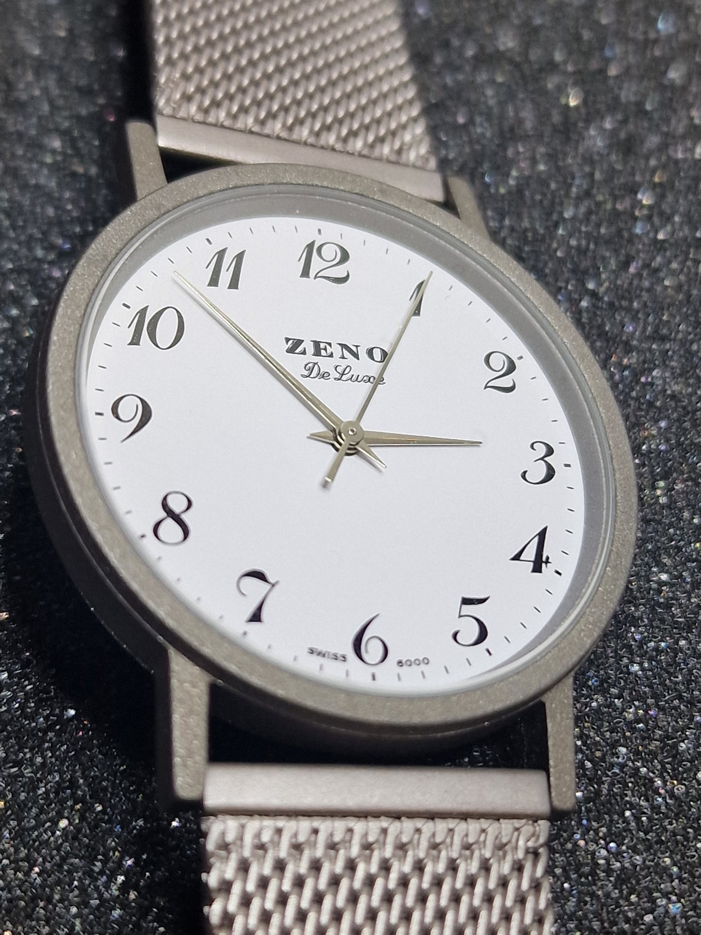 ✨ New Ultra-Slim ZENO De Luxe Watch – Quartz, 33mm, Elegant & Sporty