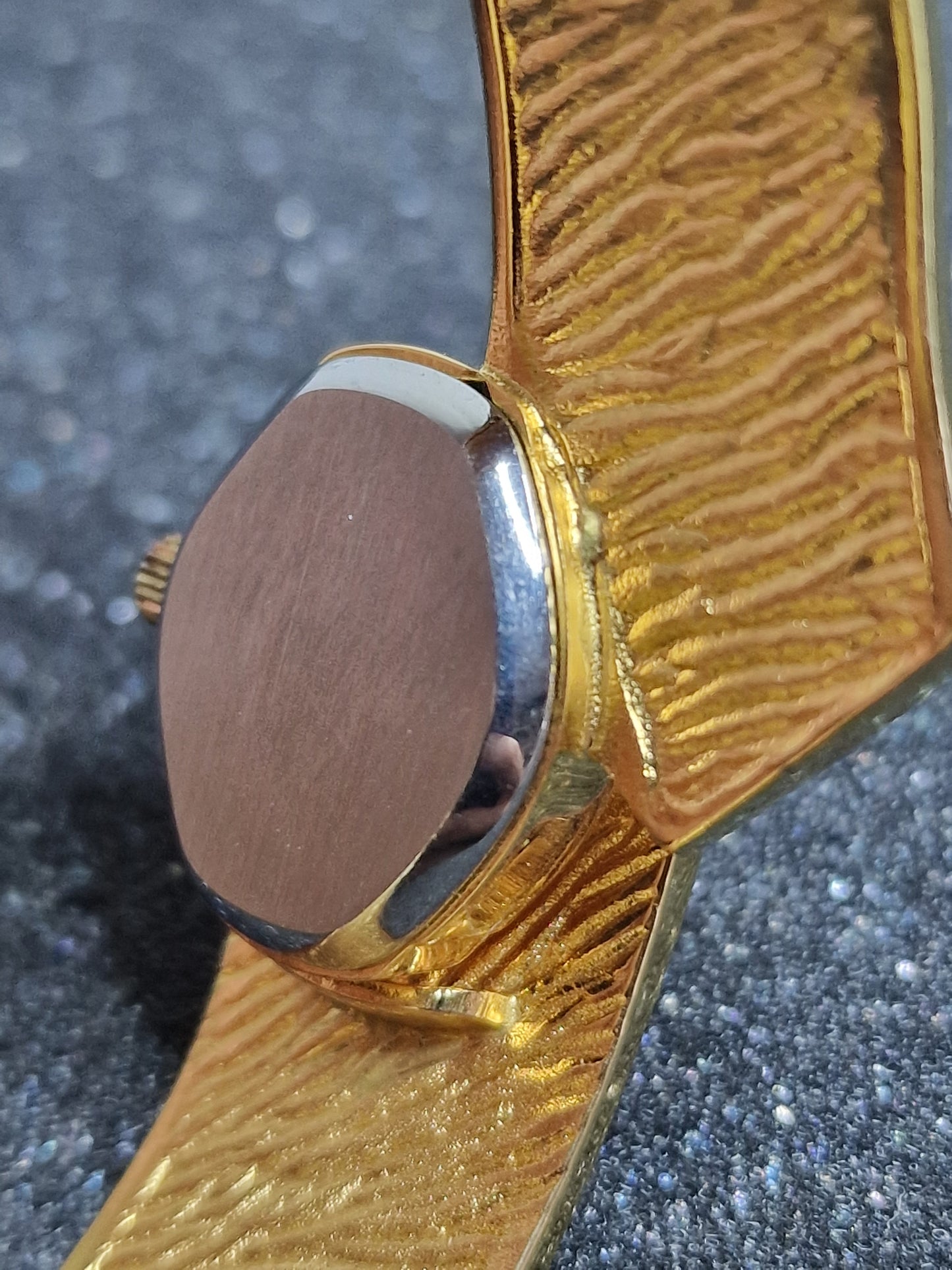 💎 Unworn Vintage Ladies' Watch "RAVISA" – Swiss Made, Hand-Wound, Late 70s/80s