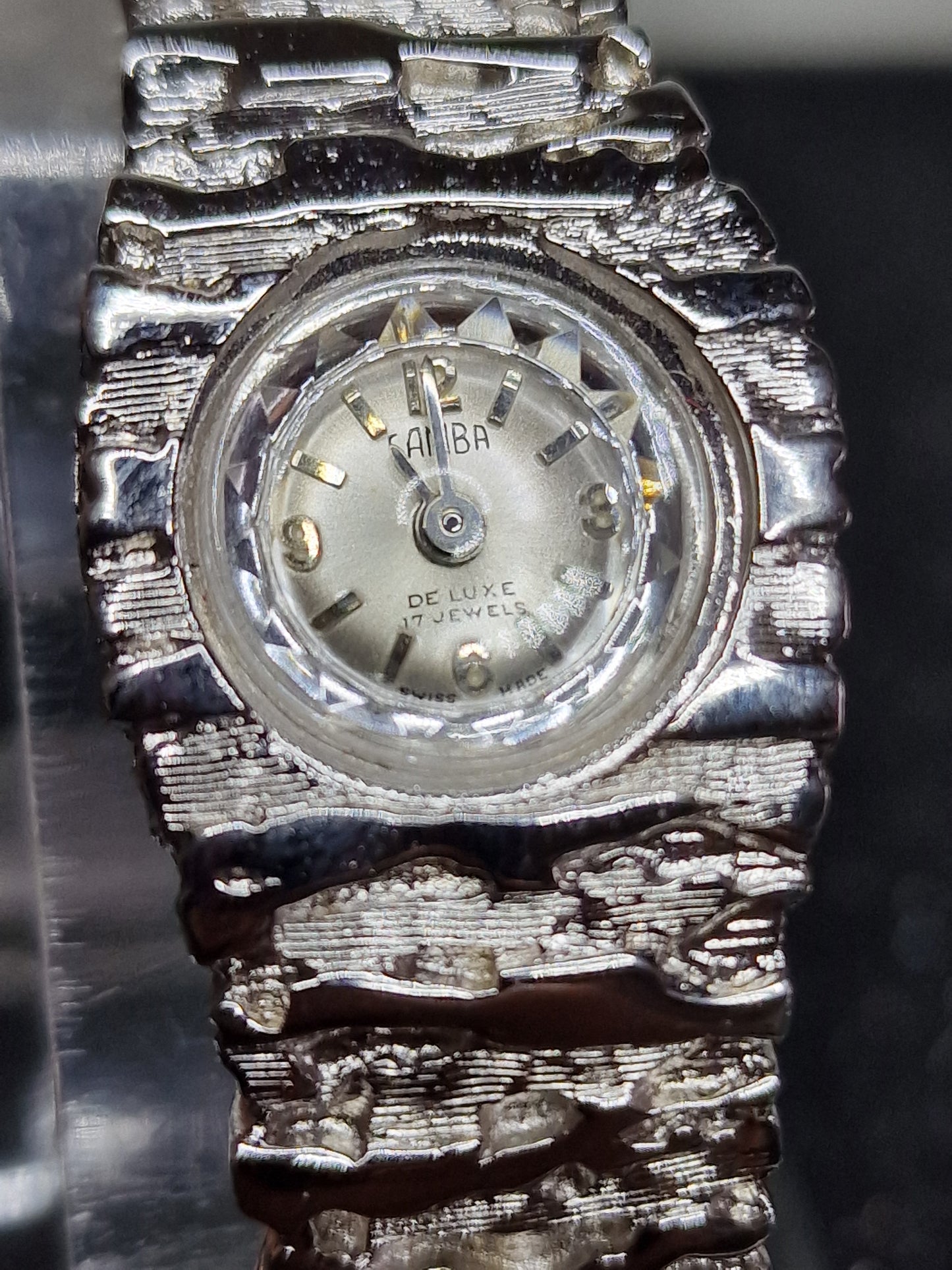 💎 Unworn Vintage Ladies' Clasp Watch "SAMBA" – Swiss Made, Hand-Wound, Late 1970s