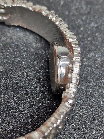 💎 Unworn Vintage Ladies' Clasp Watch "SAMBA" – Swiss Made, Hand-Wound, Late 1970s