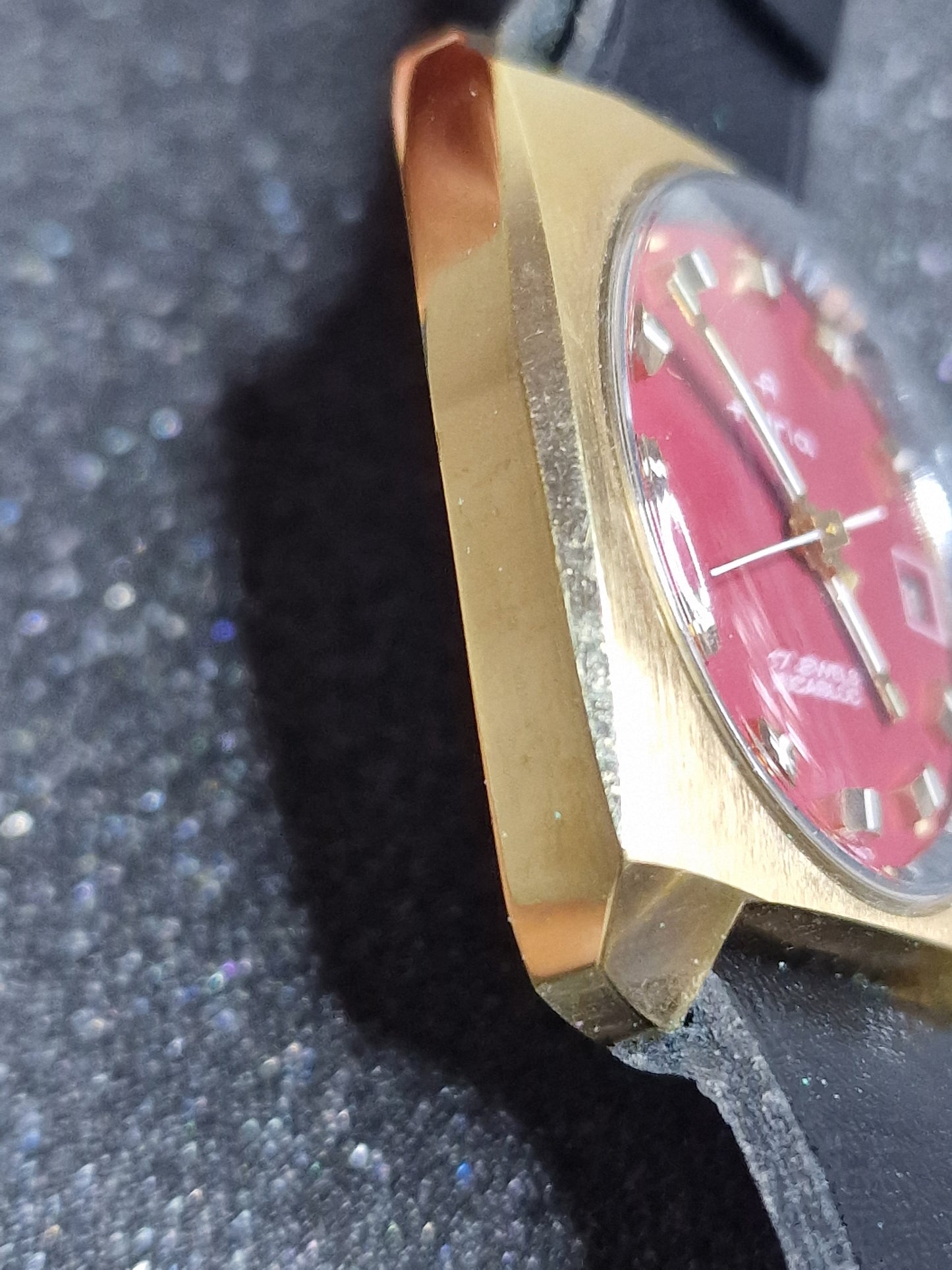 ⭐ Rare Vintage Watch "ADRIA" – Swiss Made, Hand-Wound, 1960s, Unworn Old Stock