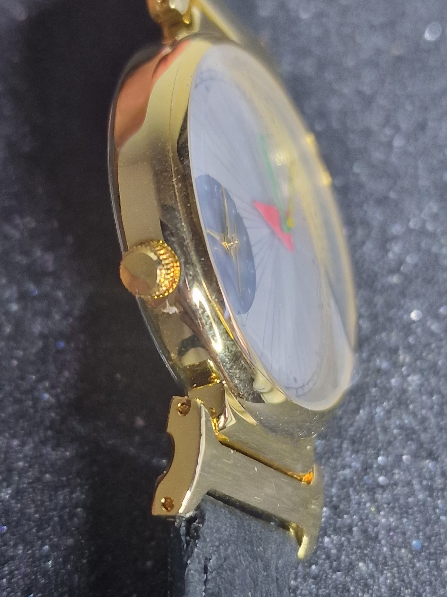 🌍 Unworn Dual-Time Quartz Wristwatch – 1970s, Top Condition, Old Stock