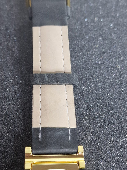 🌍 Unworn Dual-Time Quartz Wristwatch – 1970s, Top Condition, Old Stock