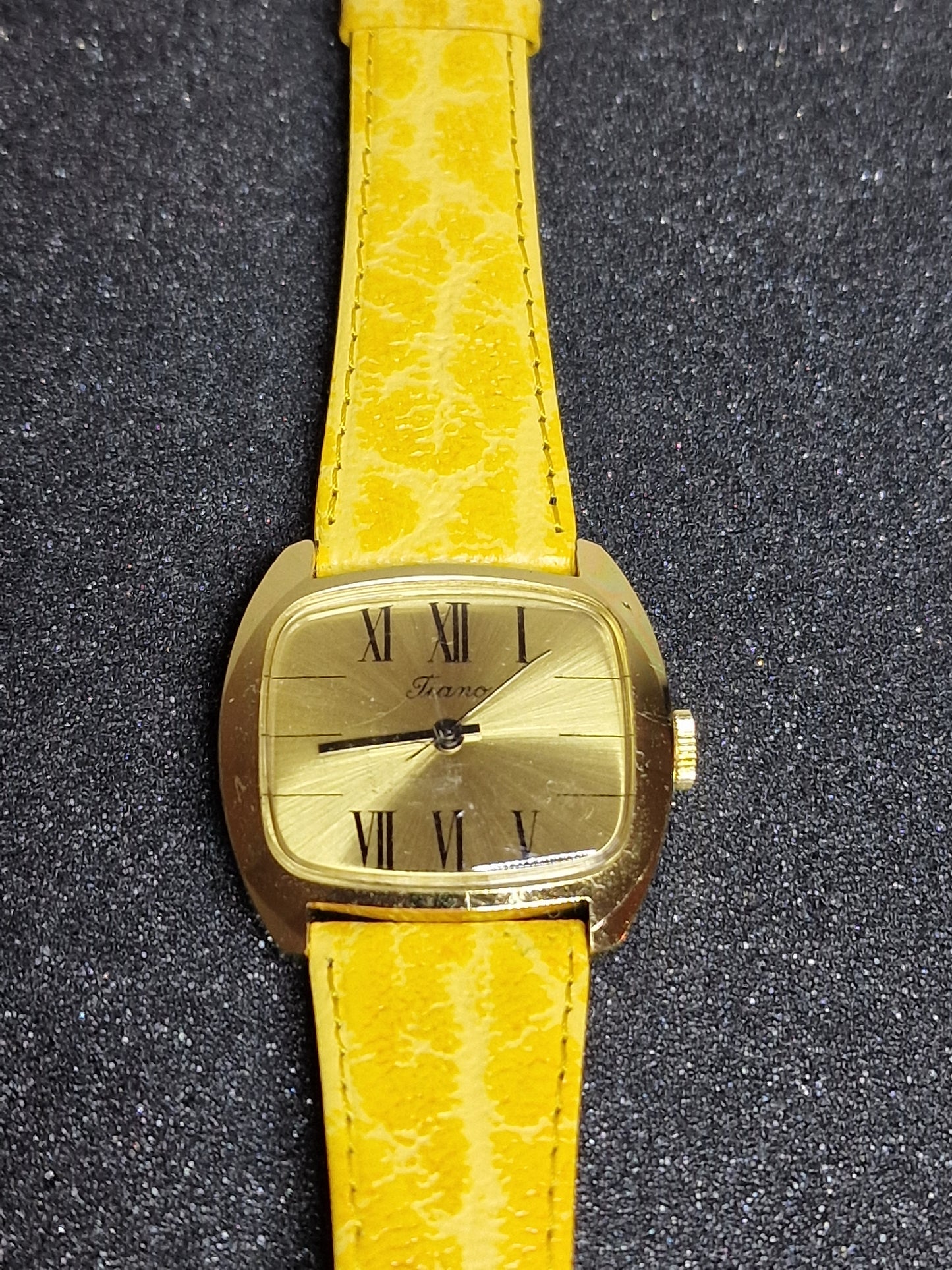 🕰️ Unworn Vintage Watch "TIANO" – Swiss Made for Japan, Hand-Wound, 80s/90s, Ultra Slim