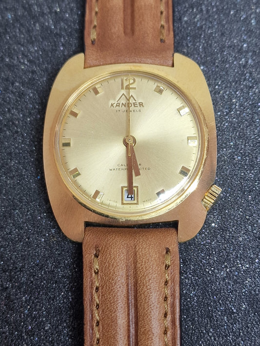 🕰️ Unworn Vintage Calendar Watch "KANDER" – Swiss Made, Hand-Wound, 60s/70s, Ultra Slim