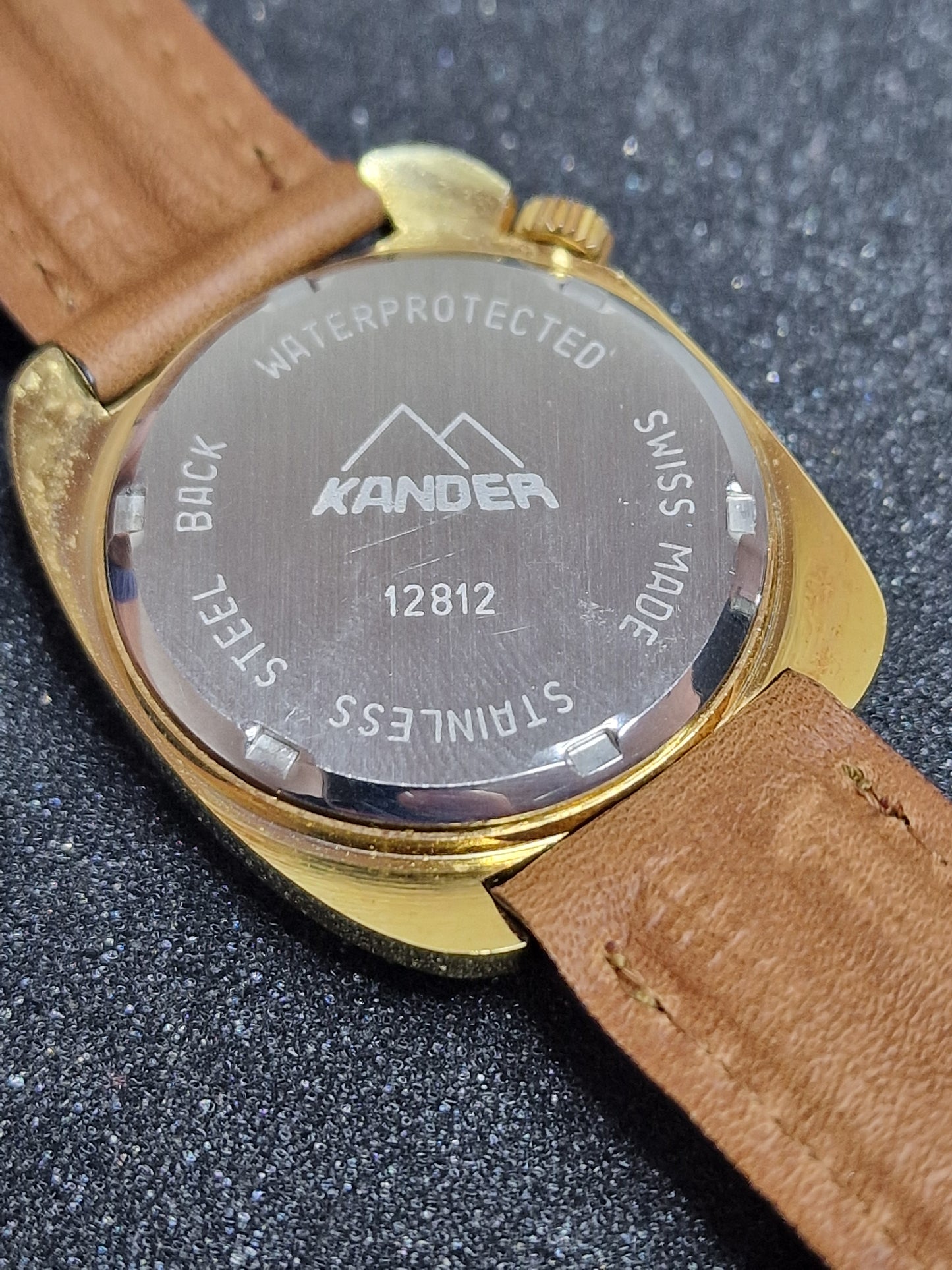 🕰️ Unworn Vintage Calendar Watch "KANDER" – Swiss Made, Hand-Wound, 60s/70s, Ultra Slim