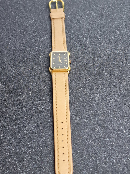 ⌚ Unworn Vintage Quartz Watch "LOTUS" – Swiss Made, 70s/80s, Old Stock