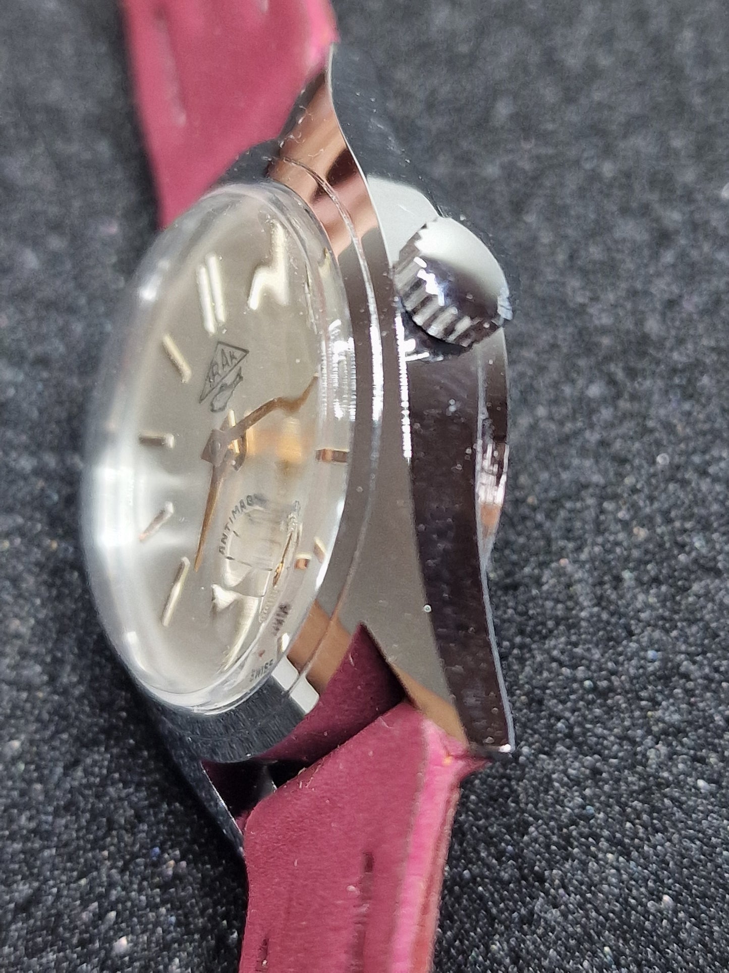 ⌚ Unworn Vintage Watch "IRAK" – Swiss Made, Hand-Wound, 1960s, Old Stock