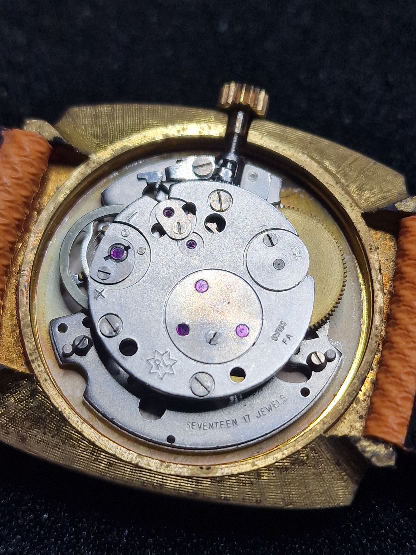 💎 Unworn Vintage Ladies' Watch "F.H.B." – Swiss Made, Hand-Wound, 70s/80s, Ultra Slim