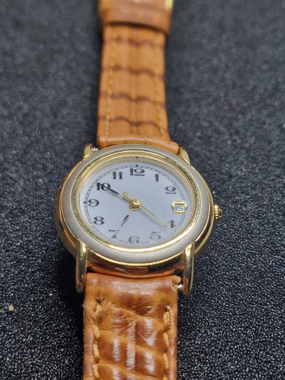 ⌚ Unworn Vintage Quartz Watch – Swiss Made, 1970s, Gold-Tone, Old Stock