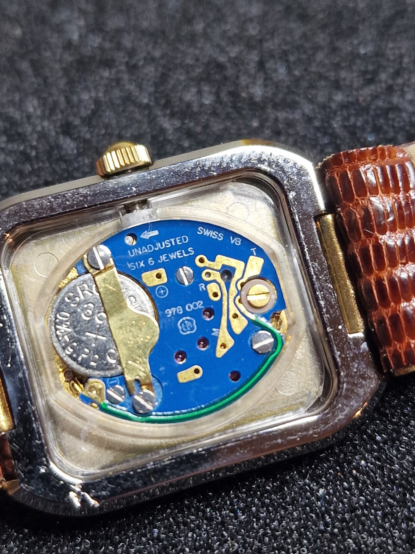 ⌚ Unworn Vintage Quartz Watch "LOTUS" – Swiss Made, Date Function, 1970s, Old Stock