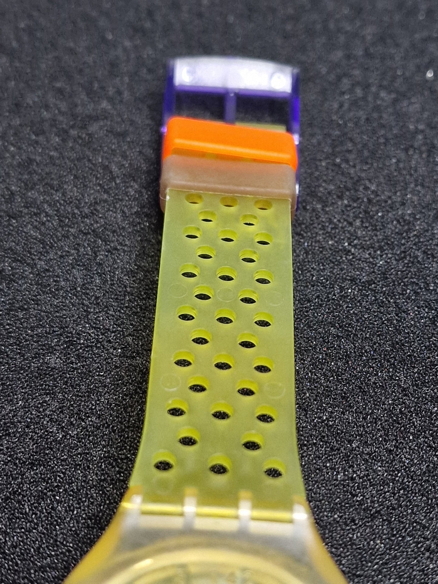🔸 Swatch Scuba SDK103 Hypocampus (1990) – Iconic Scuba 200 Dive Watch