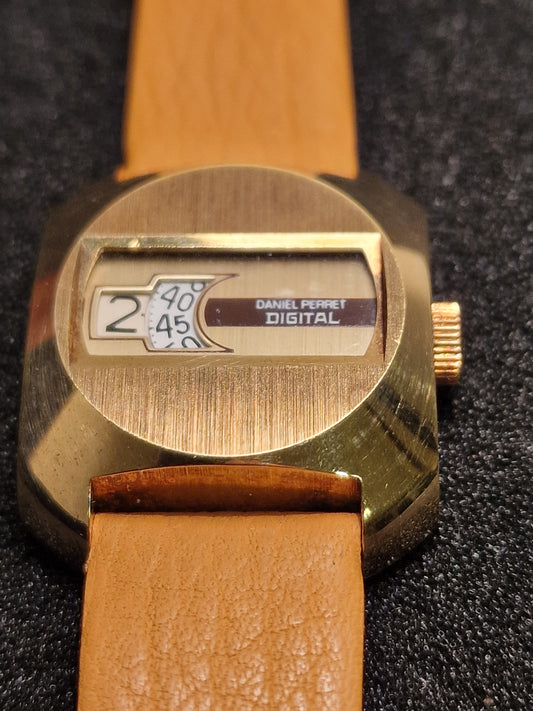 ⌚ Unworn Vintage Watch "DANIEL PERRET" – Swiss Made, Hand-Wound, 1960s, Old Stock