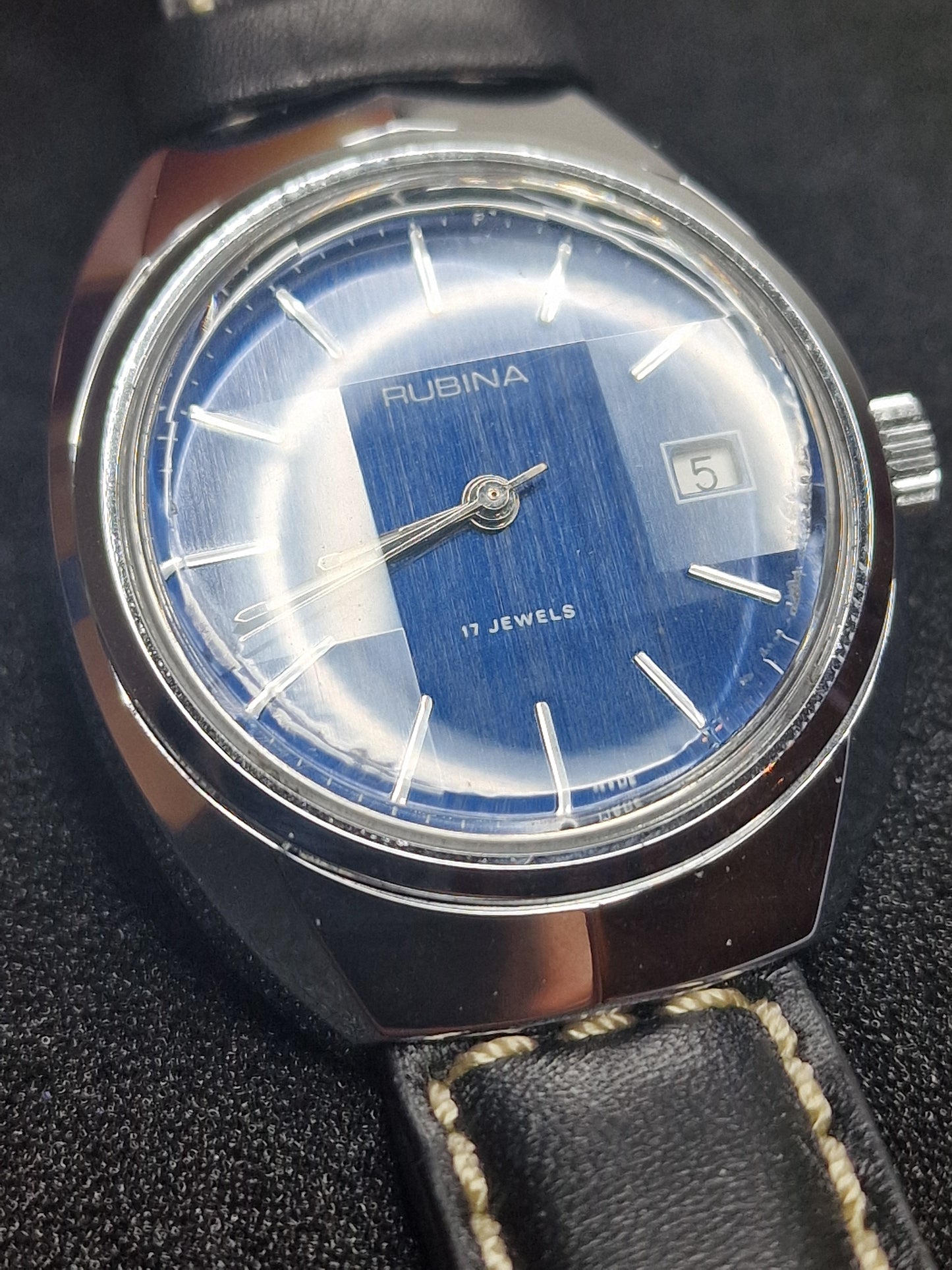 🕰️ Old Vintage Rubina Watch | Hand-Wound | Swiss Made | Faceted Glass | 70s | 43mm