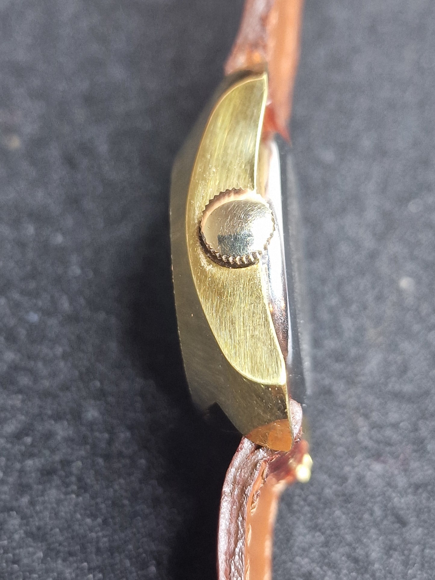 ⌚ Unworn Vintage Watch "DANIEL PERRET" – Swiss Made, Hand-Wound, 1960s, Old Stock
