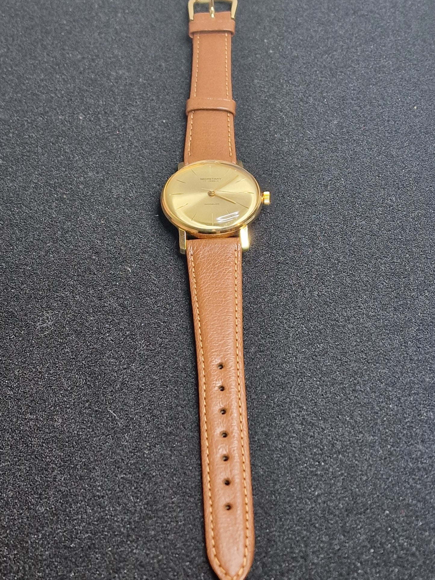 ⌚ Unworn Vintage Watch "SECRETARY" – Swiss Made | Hand-Wound | 50s/60s | Gold-Tone | NOS