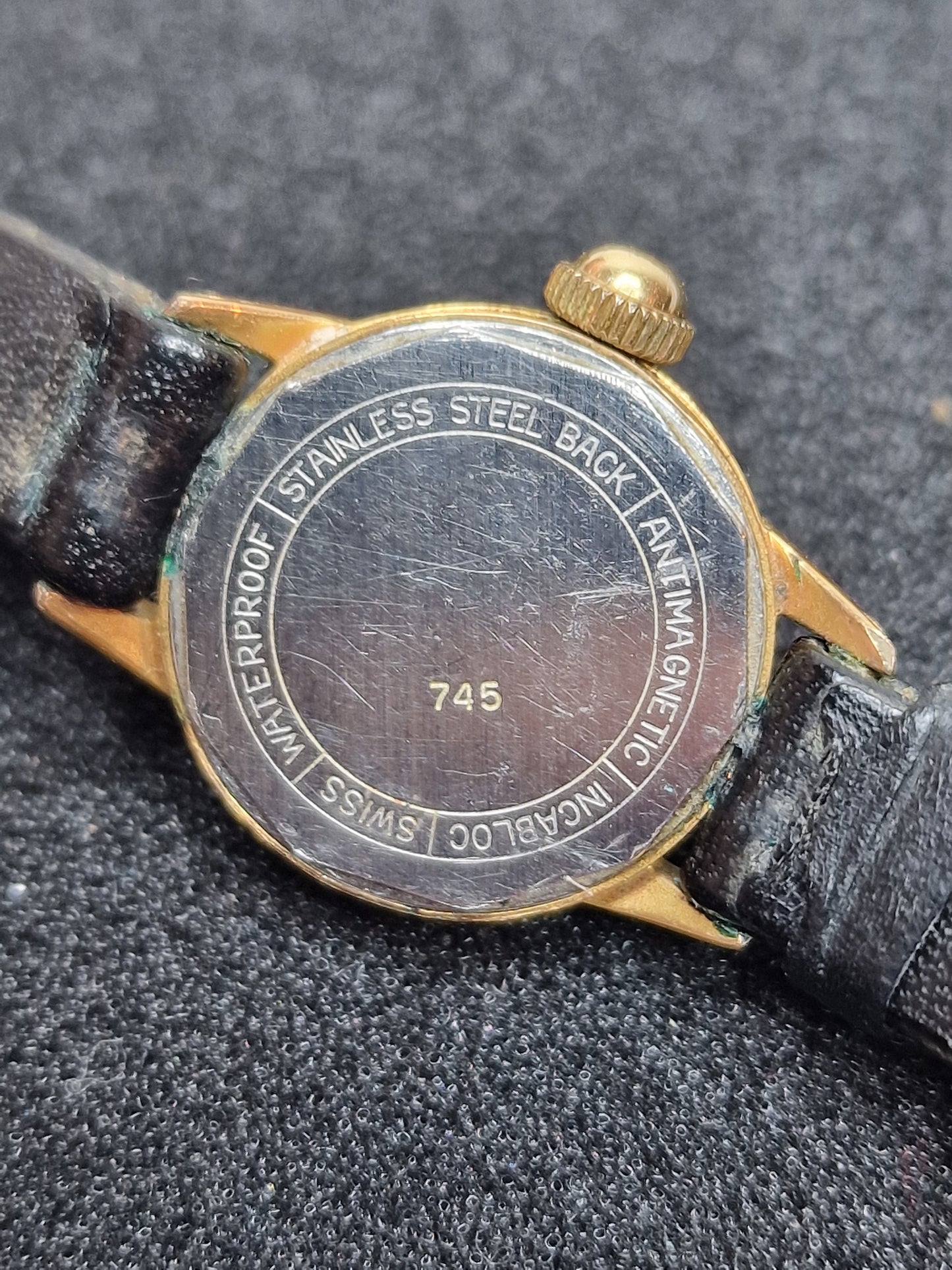 ⌚ Vintage ELOGA Watch – 17 Jewels | Incabloc | Waterproof | Swiss Made | 19mm